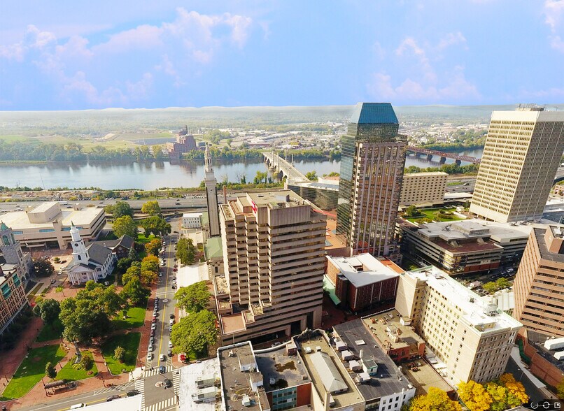 More Photos Of 1350 Main St, Springfield Office For Lease