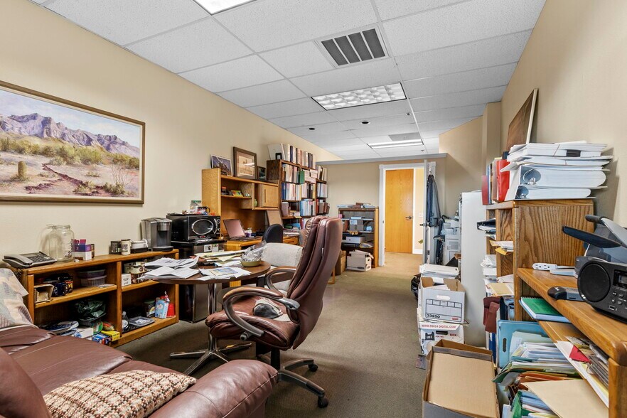 More Photos Of 13620 Lincoln Way, Auburn Office For Sale