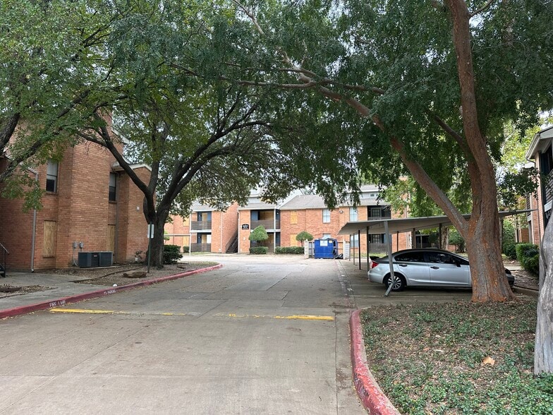 More Photos Of 1601 Eastchase Pky, Fort Worth Apartments For Sale