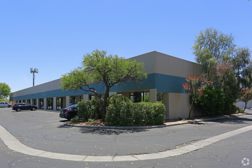 Primary Photo Of 227 E Valencia Rd, Tucson Light Distribution For Lease