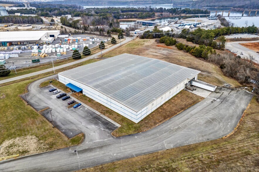Primary Photo Of 124 Tellico Port Rd, Vonore Warehouse For Sale