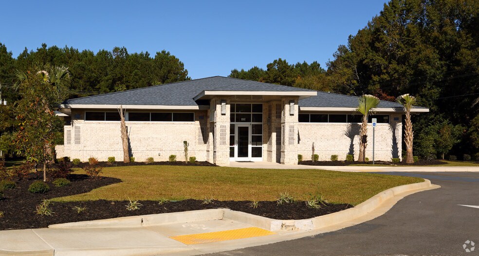 More Photos Of 125 Park Place Ct, Lexington Medical For Sale