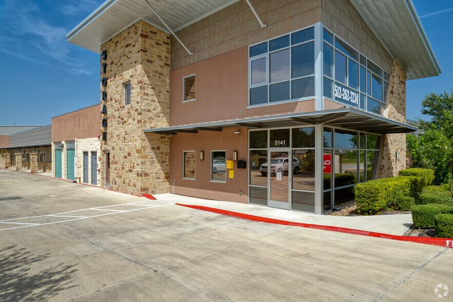 More Photos Of 5141 Cromwell Dr, Kyle Self Storage For Lease