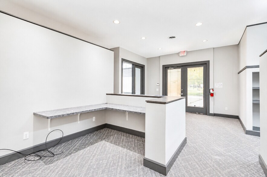 More Photos Of 5963 Kentshire Dr, Kettering Medical For Lease