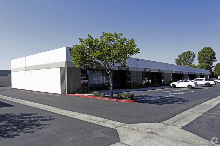 More Photos Of 16601 Gothard St, Huntington Beach Light Manufacturing For Lease