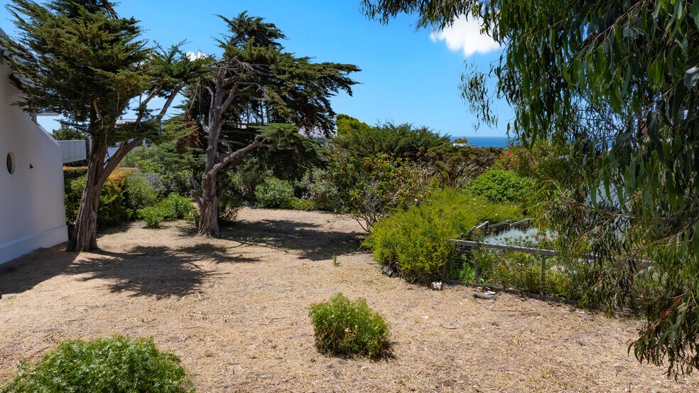 More Photos Of 31826 Broad Beach Road rd, Malibu Land For Sale
