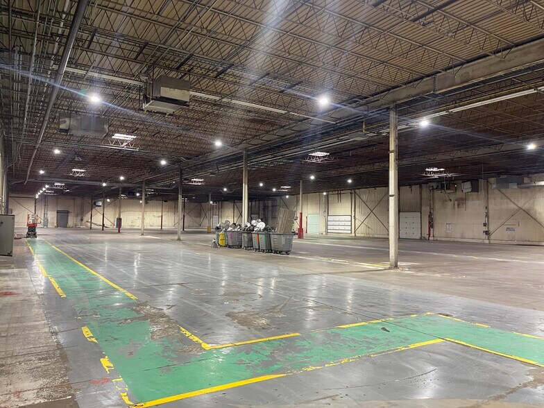 More Photos Of , Lincoln Industrial For Sale