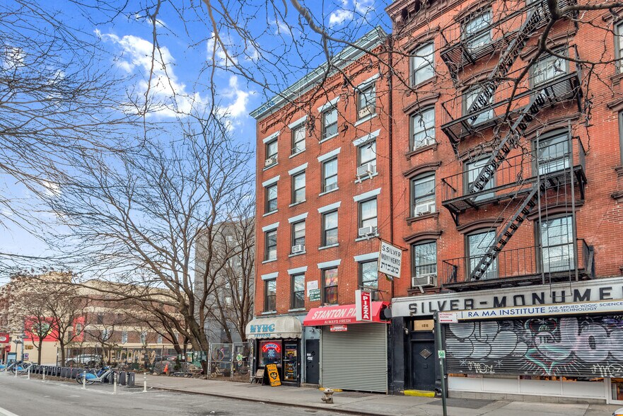 More Photos Of 127 Stanton St, New York Apartments For Sale