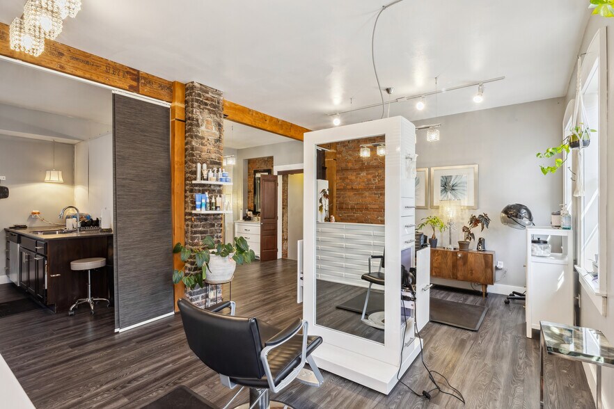 More Photos Of 801 Literary Rd, Cleveland Storefront Retail Residential For Sale