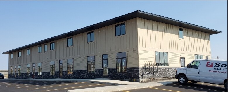 More Photos Of 1500 N Main Ave, Tea Storefront Retail Office For Lease