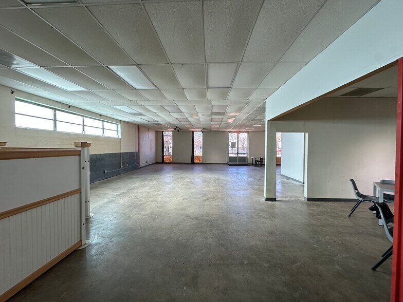 More Photos Of 5999 New Peachtree Rd, Doraville Loft Creative Space For Lease