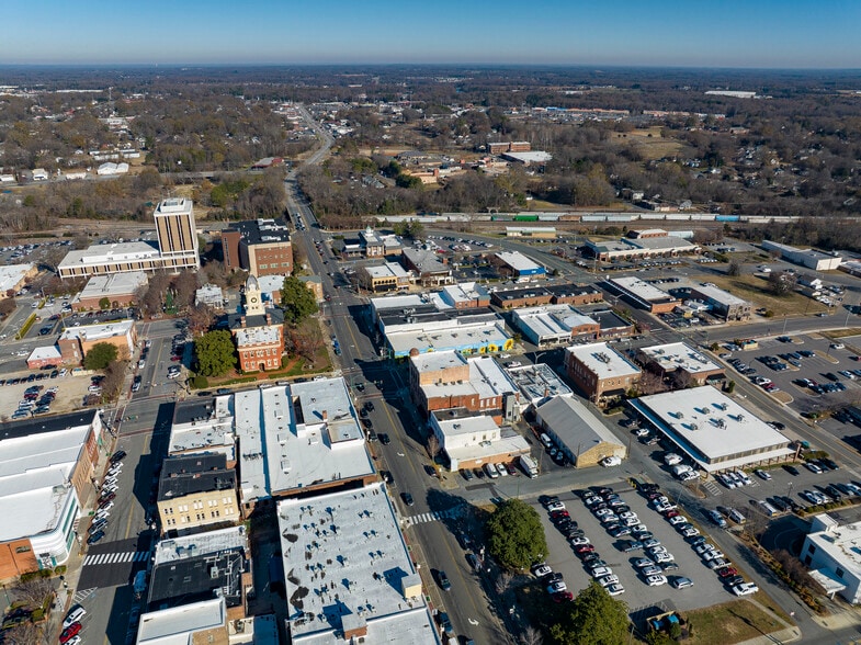 More Photos Of 300 N Hayne St, Monroe Office For Sale