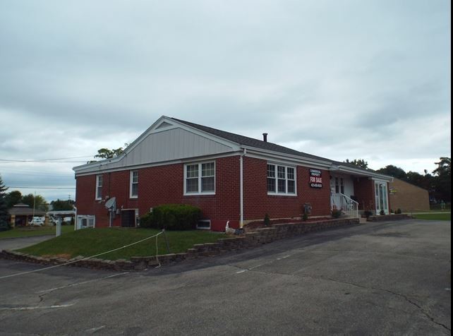 More Photos Of 1111 N Main St, Bellefontaine Office For Sale