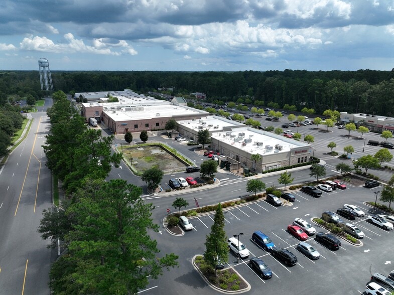 More Photos Of 9500 Dorchester Rd, Summerville Unknown For Lease