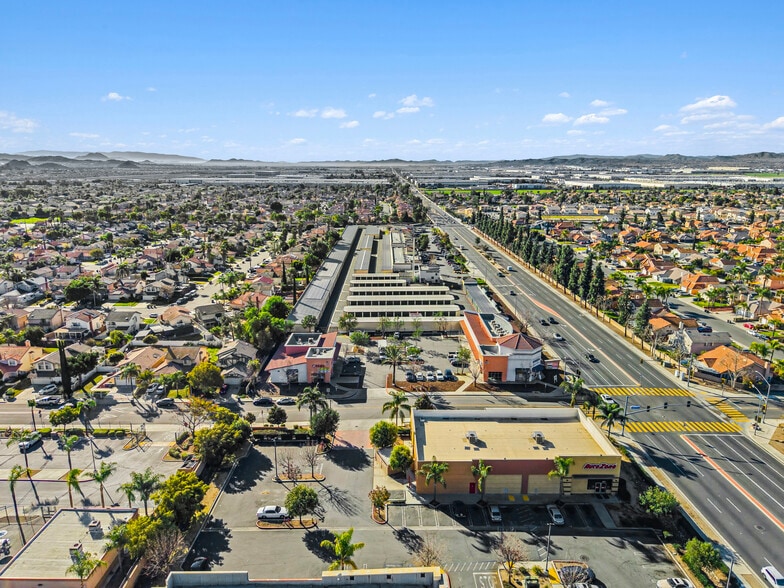 More Photos Of 25025 Red Maple Ln, Moreno Valley General Retail For Sale