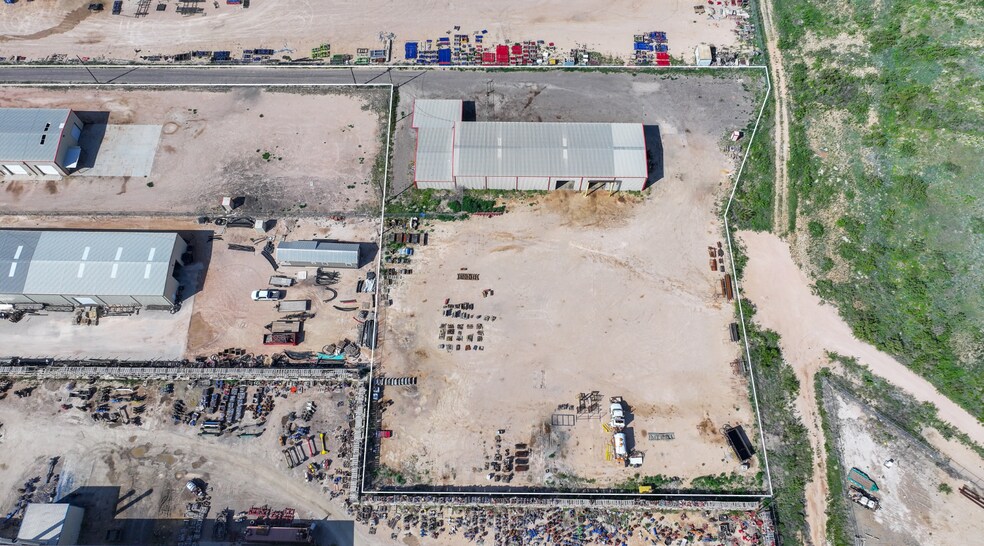 More Photos Of 12718 TX-191, Midland Warehouse For Lease