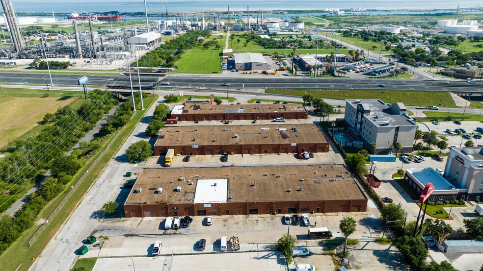 More Photos Of 5233 Interstate 37, Corpus Christi Land For Lease