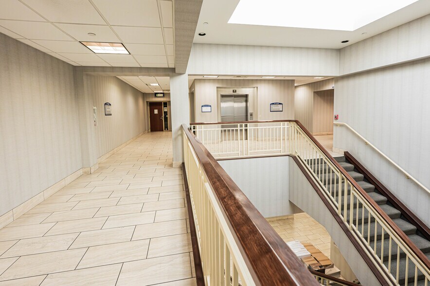 More Photos Of 7200 W Cathedral Rock Dr, Las Vegas Medical For Sale