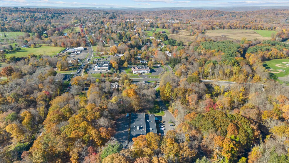 More Photos Of 10 Mile Hill Rd, Newtown Warehouse For Lease