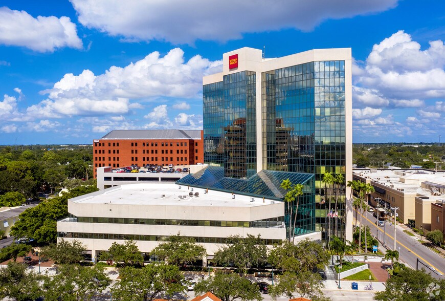 More Photos Of 1819 Main St, Sarasota Office Residential For Lease