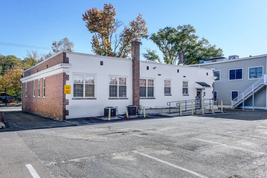 More Photos Of 80 Tanner St, Haddonfield Office For Sale