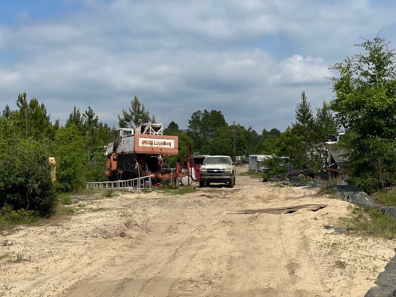 More Photos Of 425 Old River Rd, Bloomingdale Land For Sale