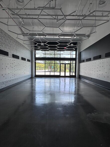 More Photos Of 601 Meeting St, Charleston Apartments For Lease