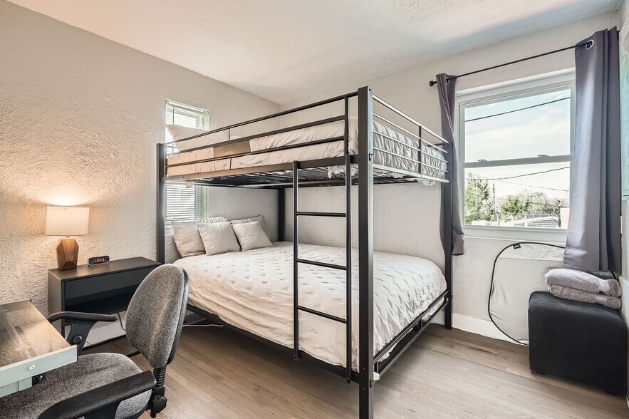 More Photos Of 4009 W 52nd Ave, Denver Specialty For Sale