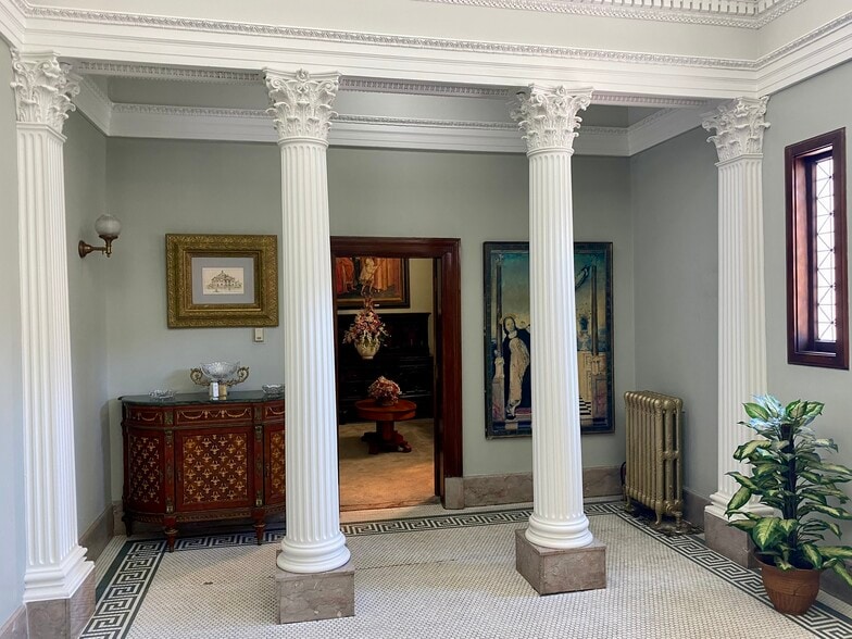 More Photos Of 1201 Felix St, Saint Joseph Lodge Meeting Hall For Sale