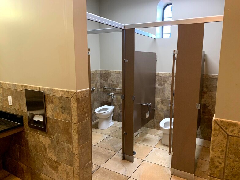 More Photos Of 2501 S Ranch Road 620, Austin Unknown For Lease