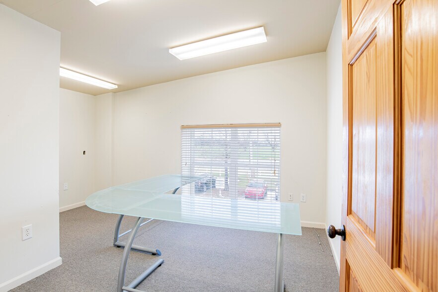 More Photos Of 25341 State Highway 181, Daphne Flex For Sale