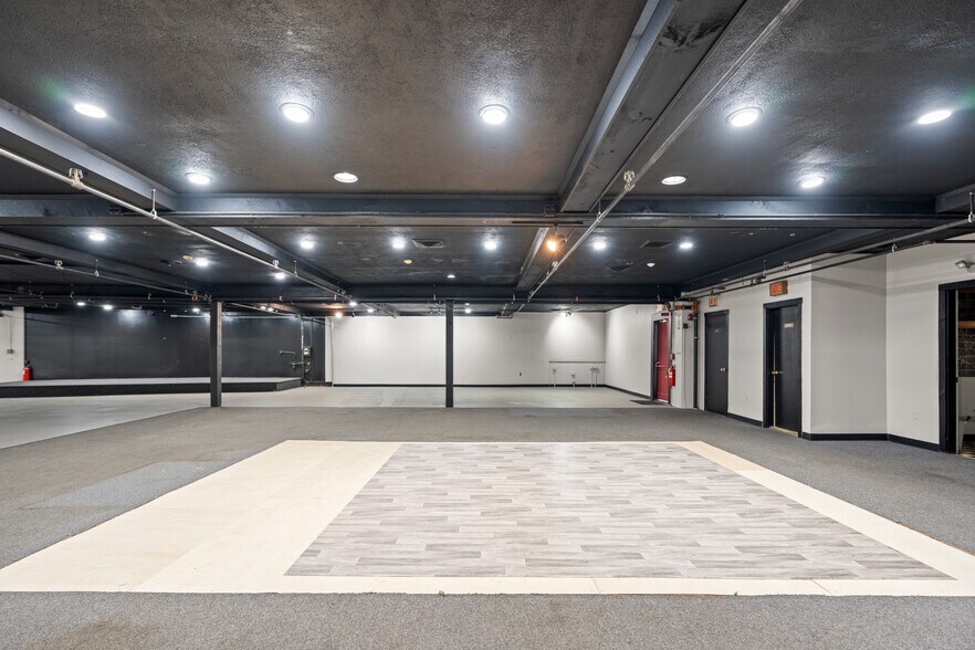 More Photos Of 50 Pleasant St, Norton Storefront Retail Office For Lease