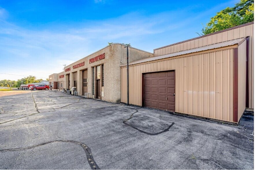 More Photos Of 604 E Wisconsin St, Sparta Industrial For Sale