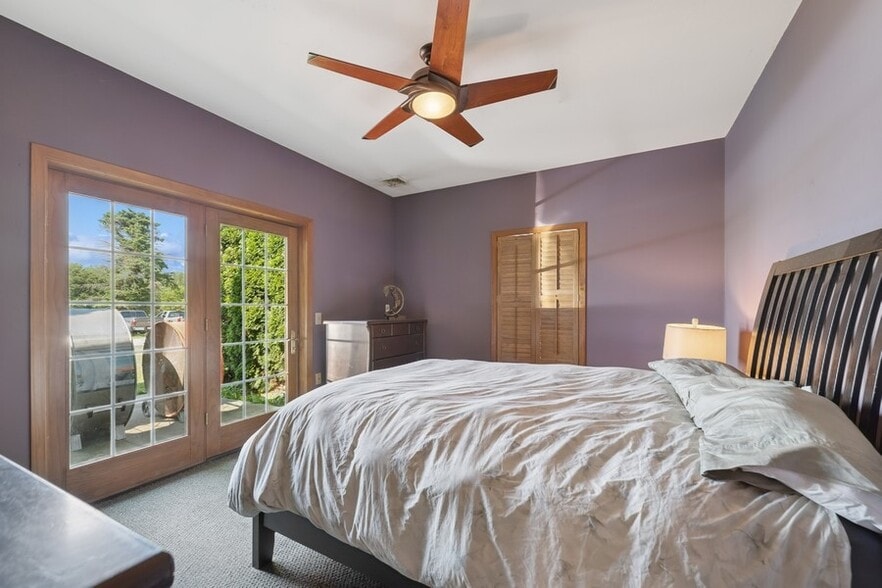 More Photos Of W1800 County Road B, Genoa City Specialty For Sale