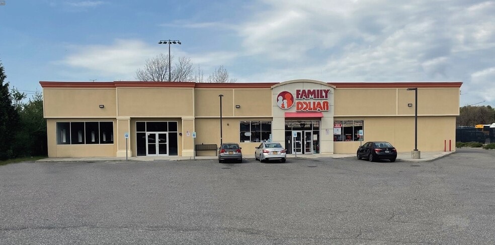 Primary Photo Of 2852 Route 112, Medford General Retail For Lease