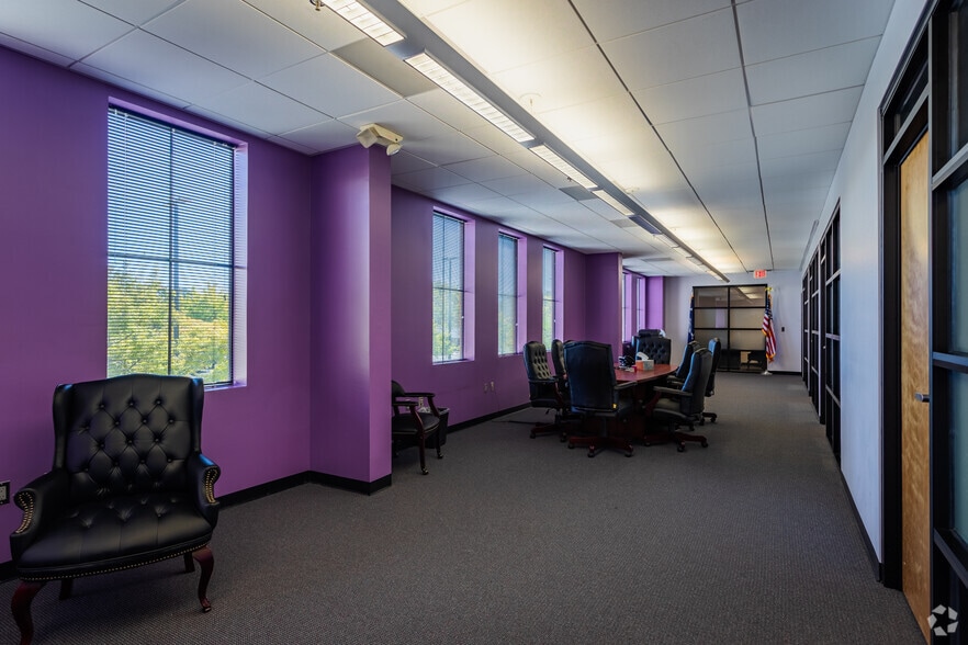 More Photos Of 2000 Sam Rittenberg Blvd, Charleston Office For Lease