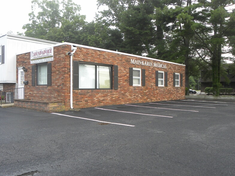 More Photos Of 1180 Karin St, Vineland Office For Sale