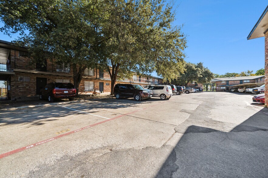 More Photos Of 2621-2625 Webb Chapel Ext, Dallas Apartments For Sale