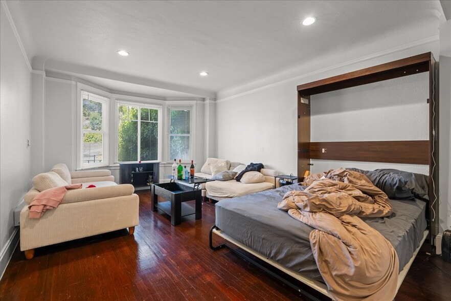 More Photos Of 425 Hyde St, San Francisco Apartments For Sale
