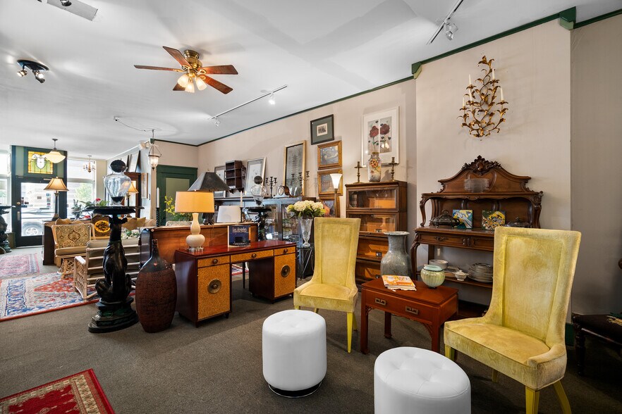 More Photos Of 1537 Hertel Ave, Buffalo Flex For Sale