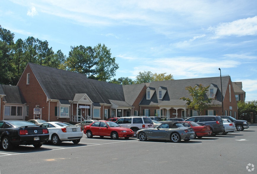 More Photos Of 1705 Mount Vernon Rd, Dunwoody Medical For Lease