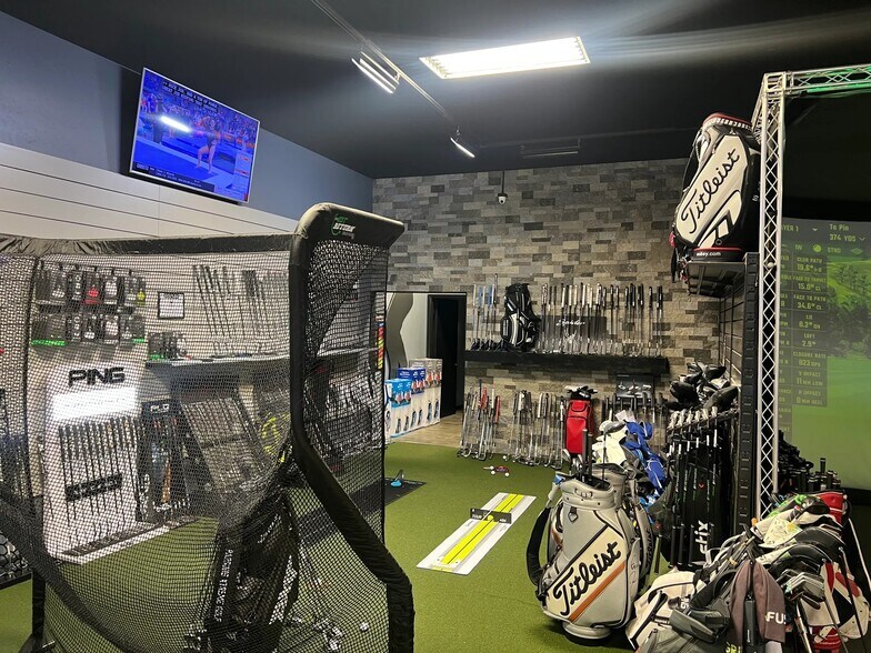 More Photos Of 14040 Joel McDonald Dr, Oklahoma City Freestanding For Sale