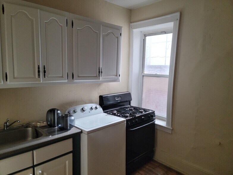 More Photos Of 1349 57th St, Brooklyn Apartments For Sale