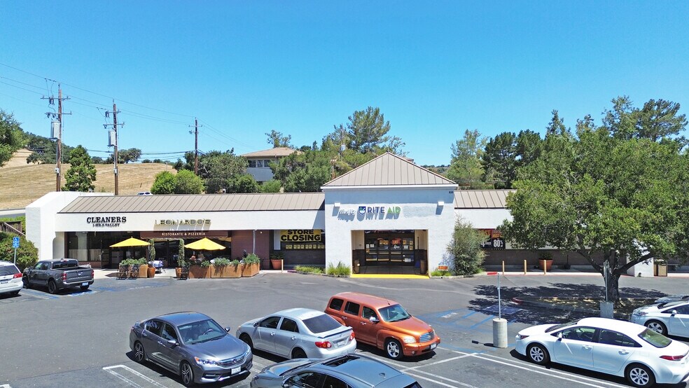 More Photos Of 608-636 Alamo Pintado Rd, Solvang Unknown For Lease