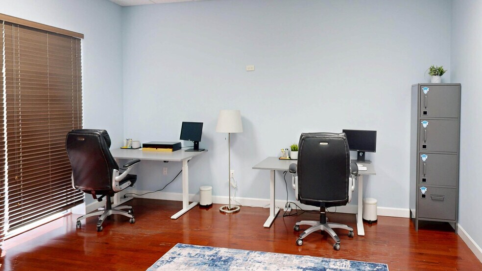 More Photos Of 2151 Consulate Dr, Orlando Loft Creative Space For Sale