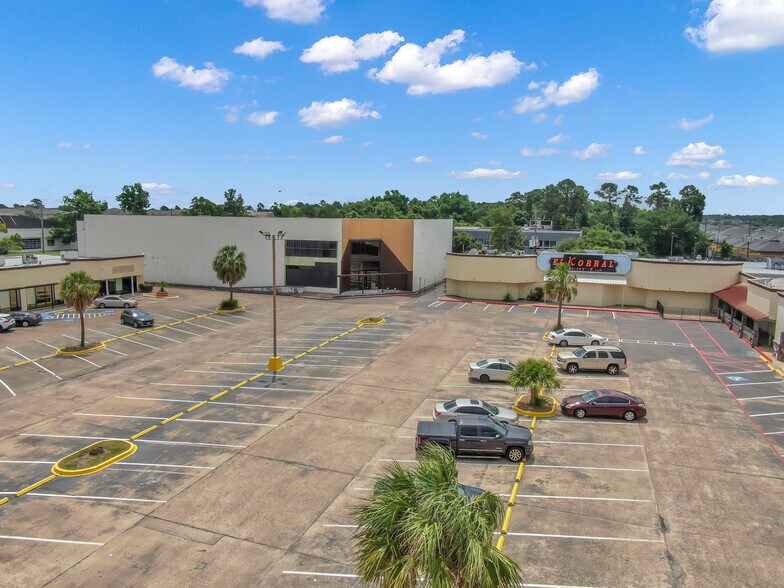 More Photos Of , Houston General Retail For Sale