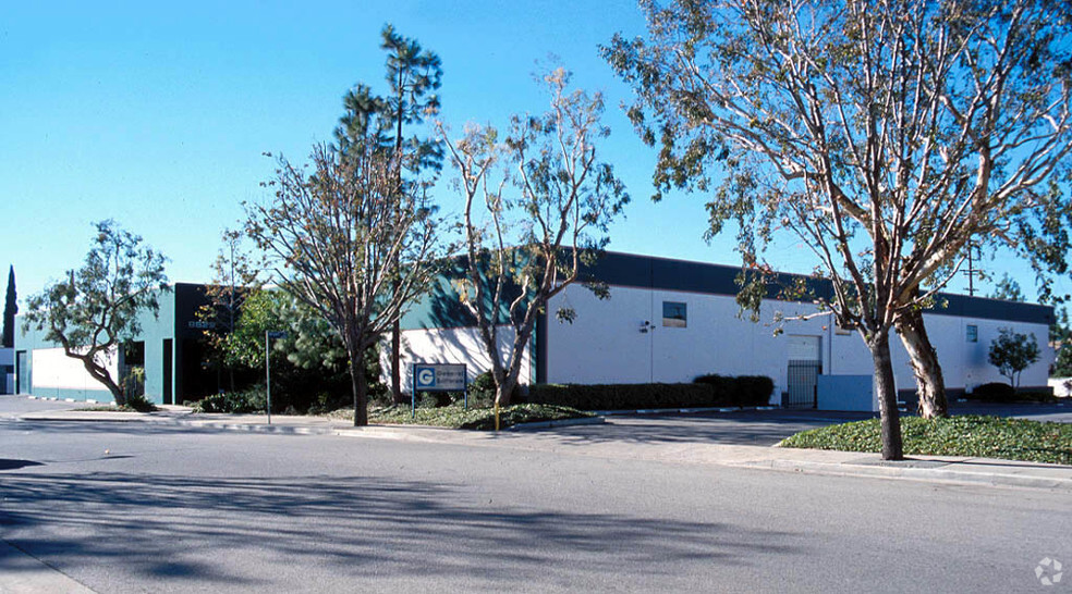 Primary Photo Of 8626 Wilbur Ave, Northridge Warehouse For Lease