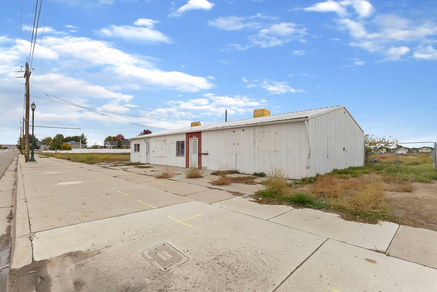 More Photos Of 163 S Main St, Huntington Office Residential For Sale