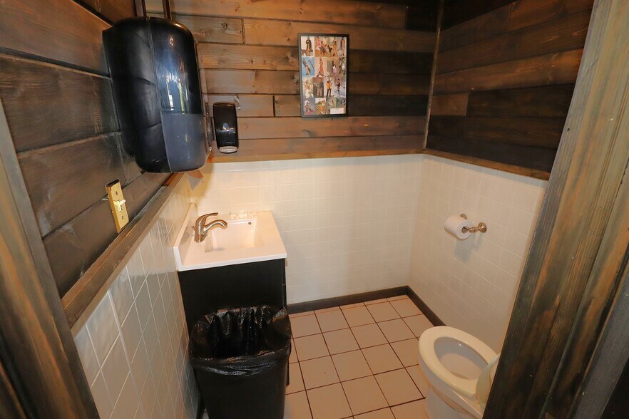 More Photos Of 13 Hwy, Herbster Restaurant For Sale