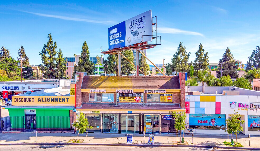 More Photos Of 14416 Victory Blvd, Van Nuys Office For Sale